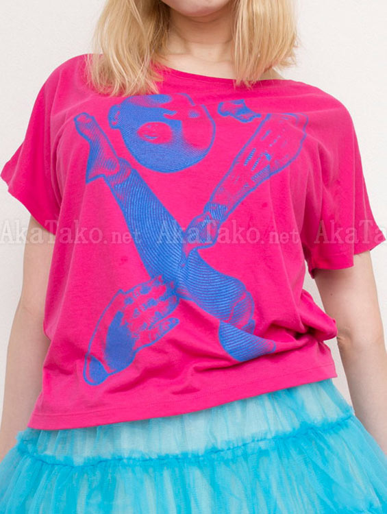 Mari Shimizu Scattered Limbs pink t-shirt